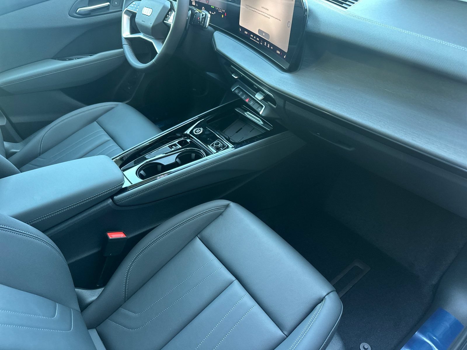 New 2026 Audi Q3 quattro 2.0T AWD/4WD image 15