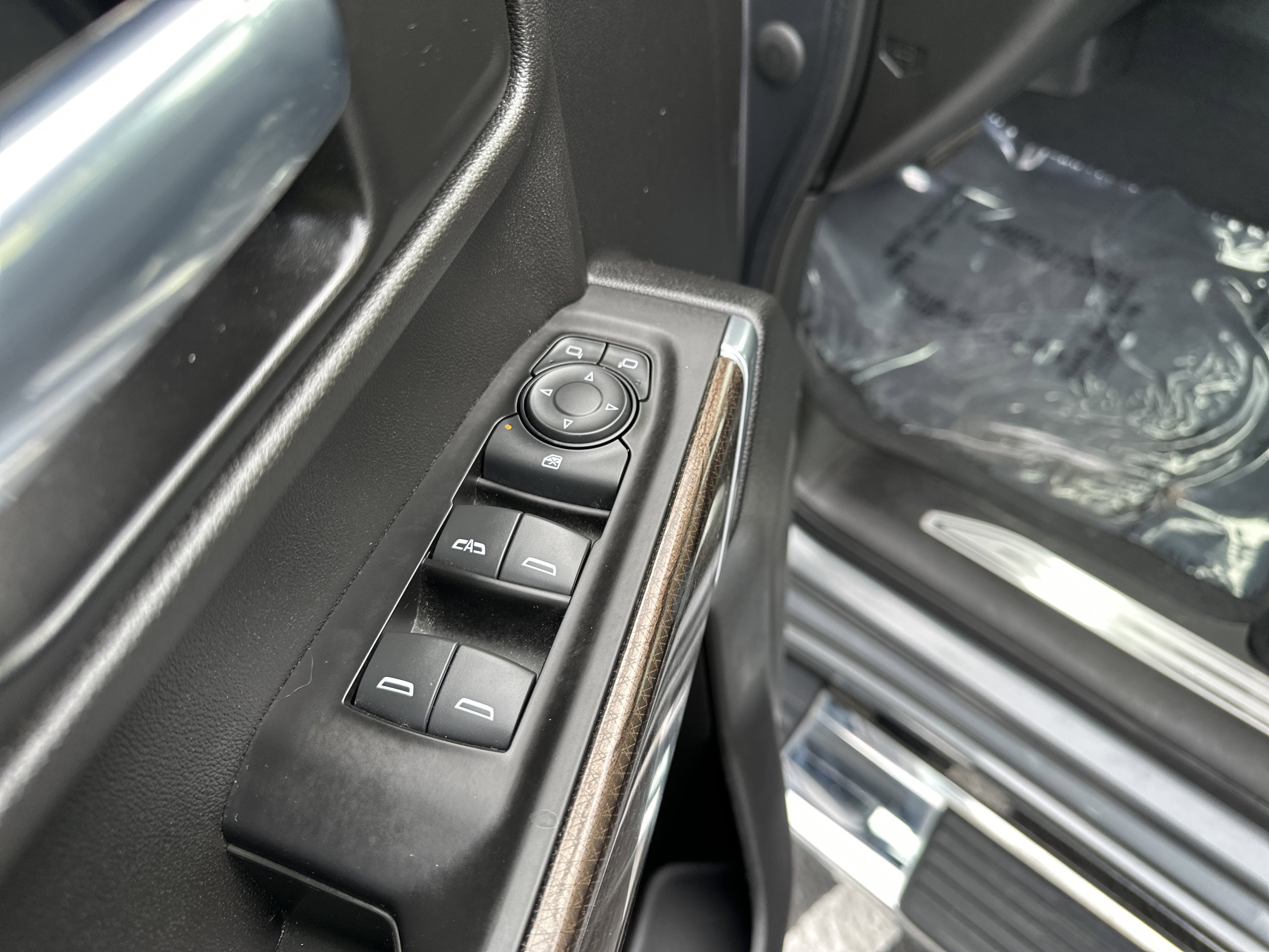 Used 2021 Chevrolet Silverado 1500 LT w/ All Star Edition Plus image 15