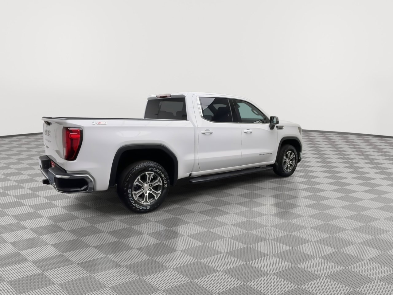 New 2026 GMC Sierra 1500 SLE AWD/4WD image 41