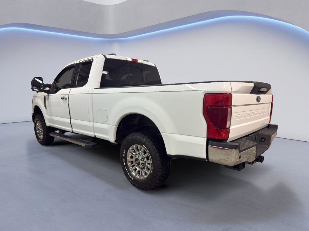 Used 2021 Ford F350 XLT w/ XLT Premium Package image 5