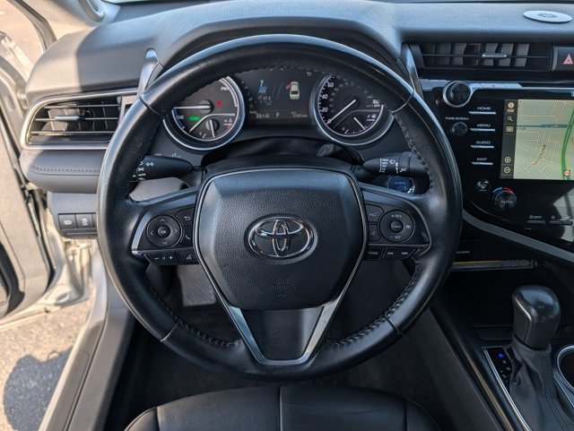Used 2020 Toyota Camry XLE image 15