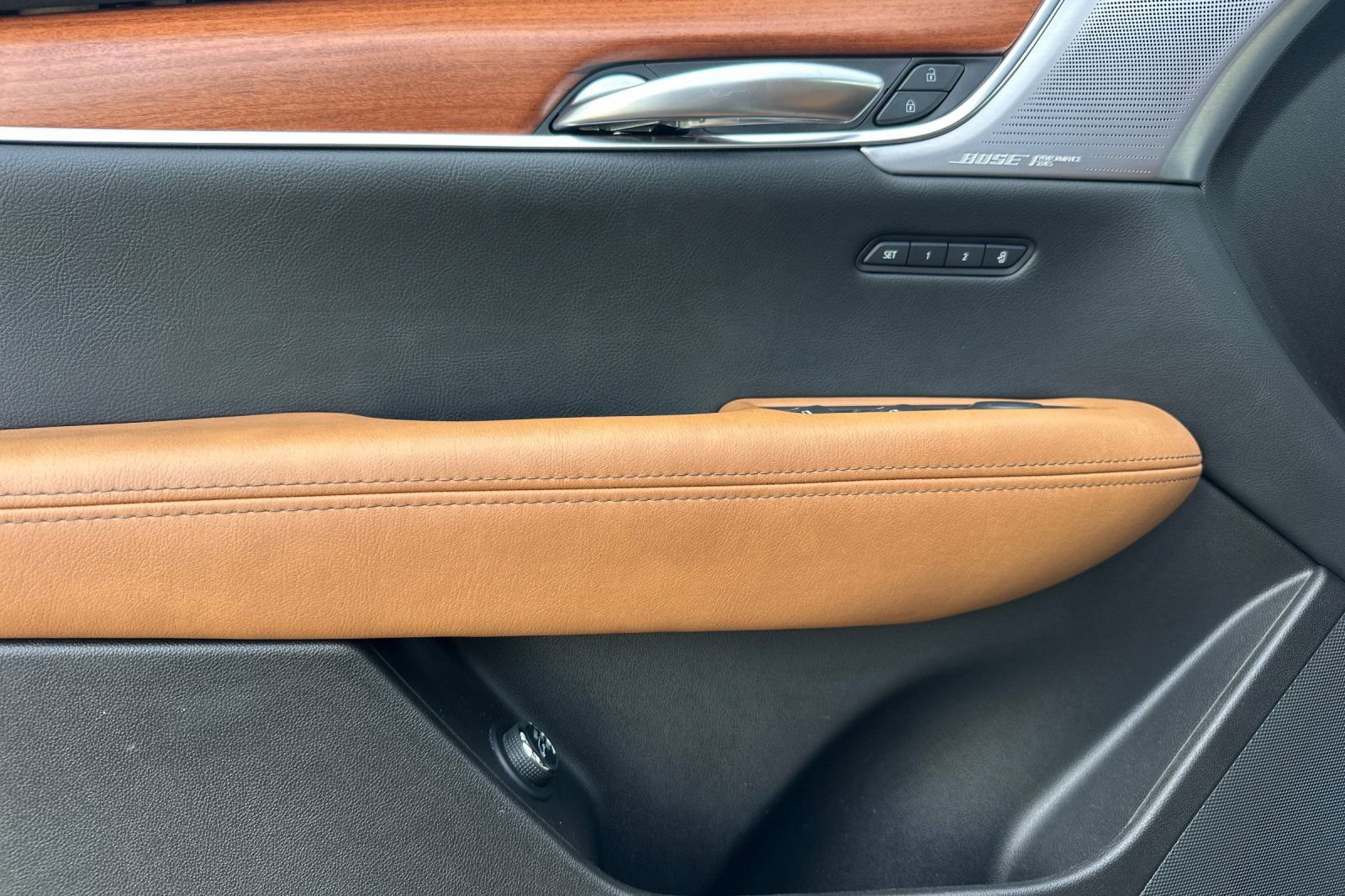 Certified 2023 Cadillac XT5 Premium Luxury image 11