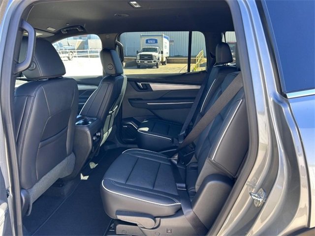 New 2026 GMC Acadia Elevation image 9