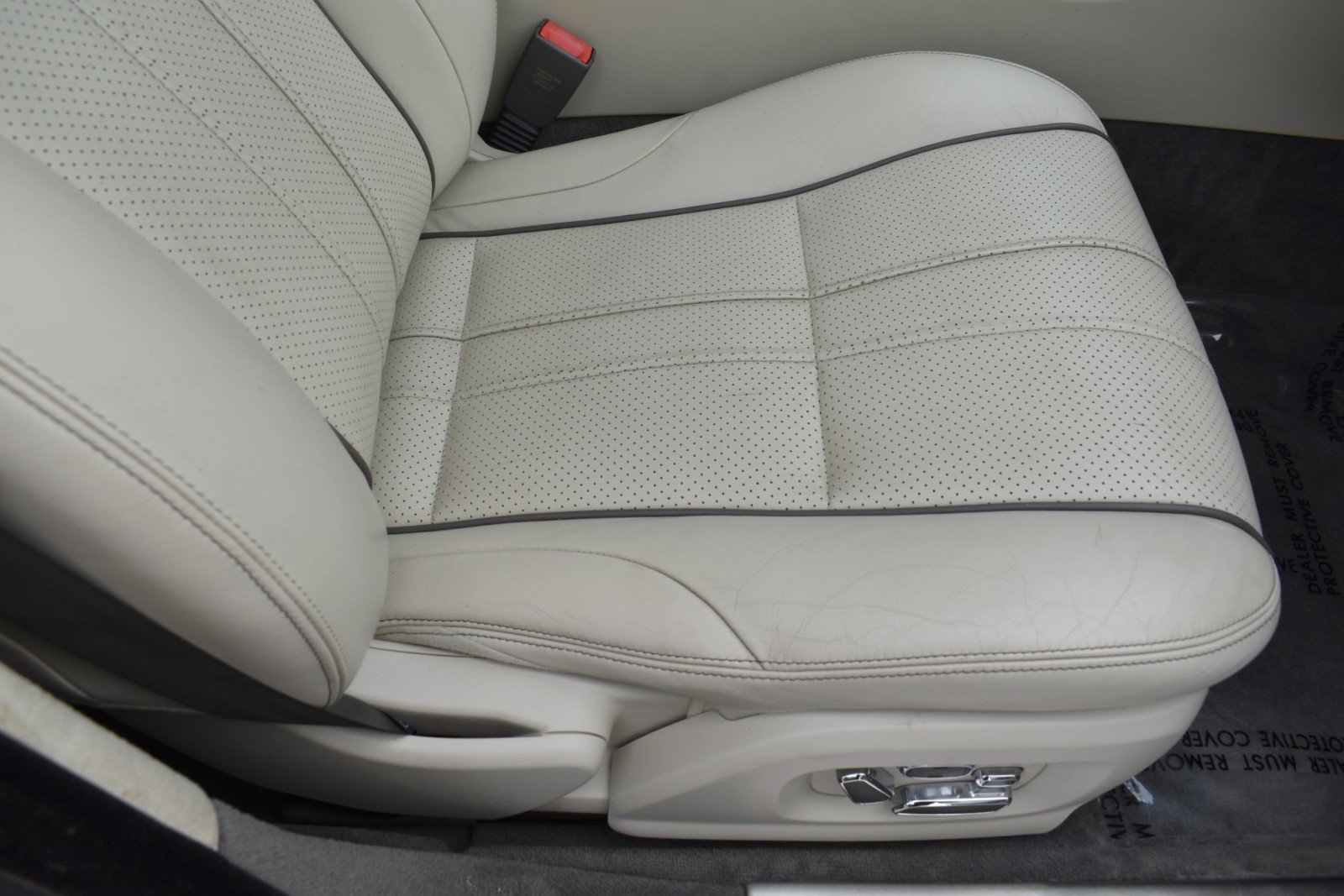 Used 2011 Jaguar XJ L RWD image 48