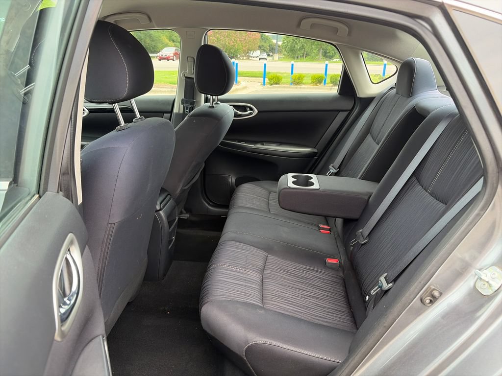 Used 2016 Nissan Sentra SV FWD image 22