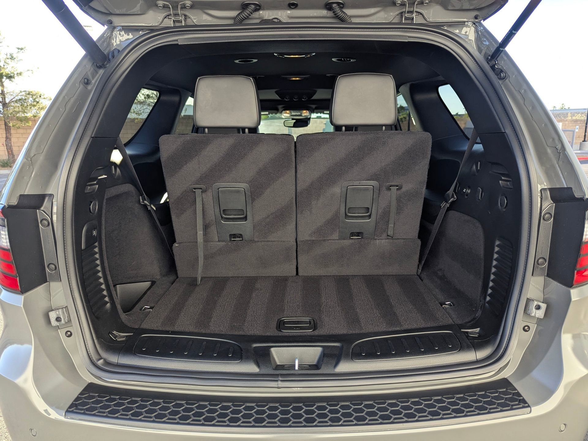 Used 2023 Dodge Durango GT RWD image 7