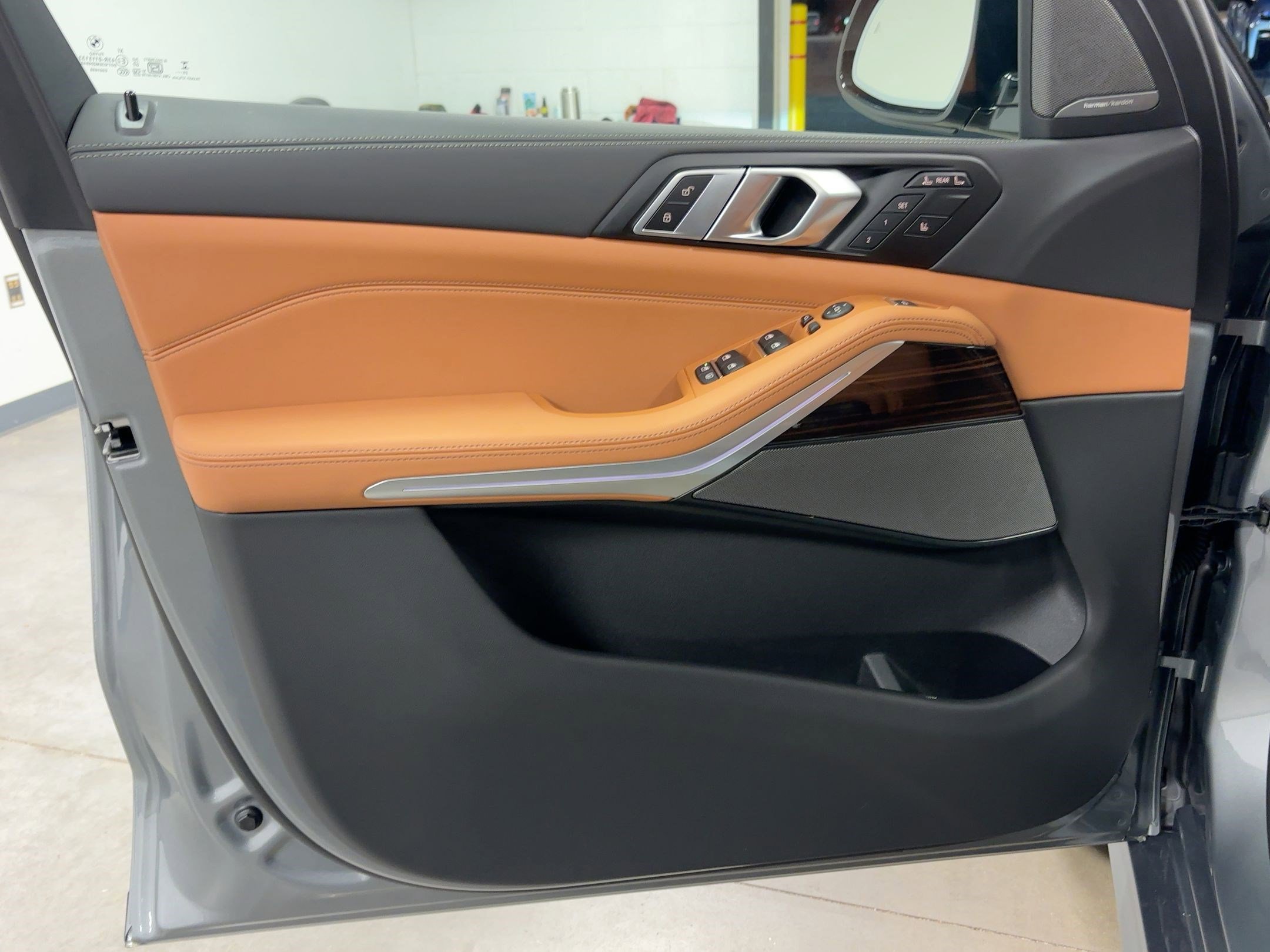 New 2026 BMW X7 xDrive40i w/ M Sport Package image 10