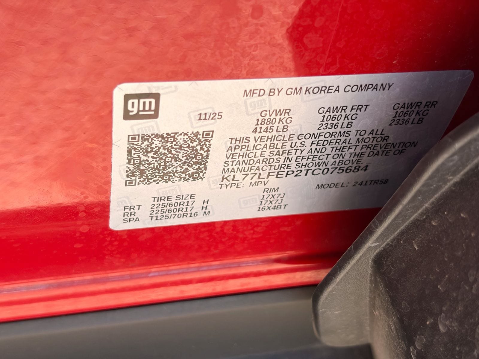 Used 2026 Chevrolet Trax LS FWD image 29