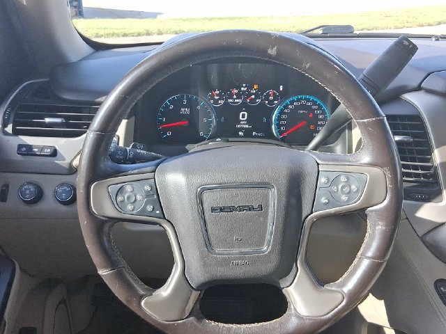 Used 2019 GMC Yukon Denali w/ Denali Ultimate Package AWD/4WD image 22