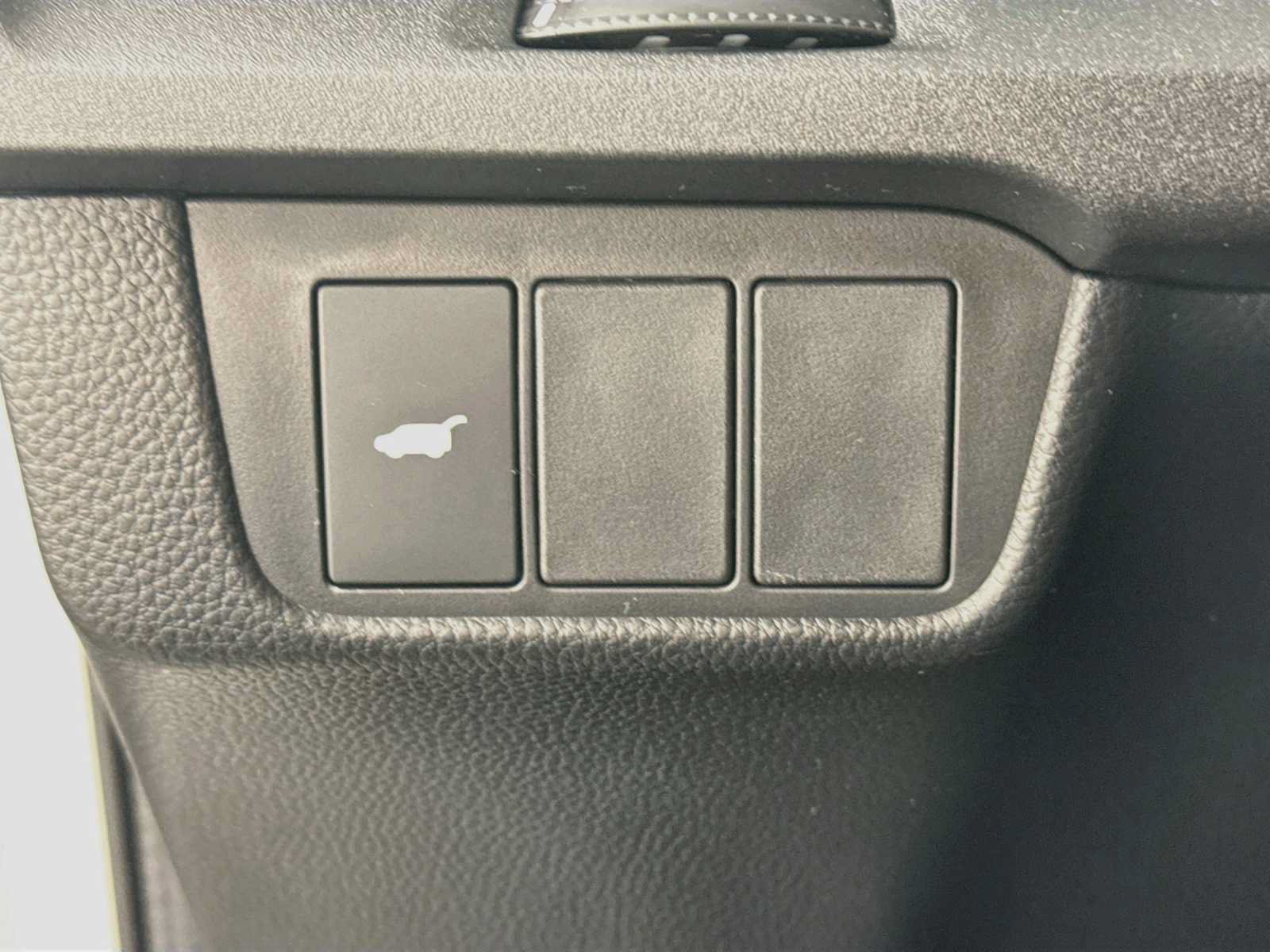 Used 2026 Honda CR-V Sport-L image 10