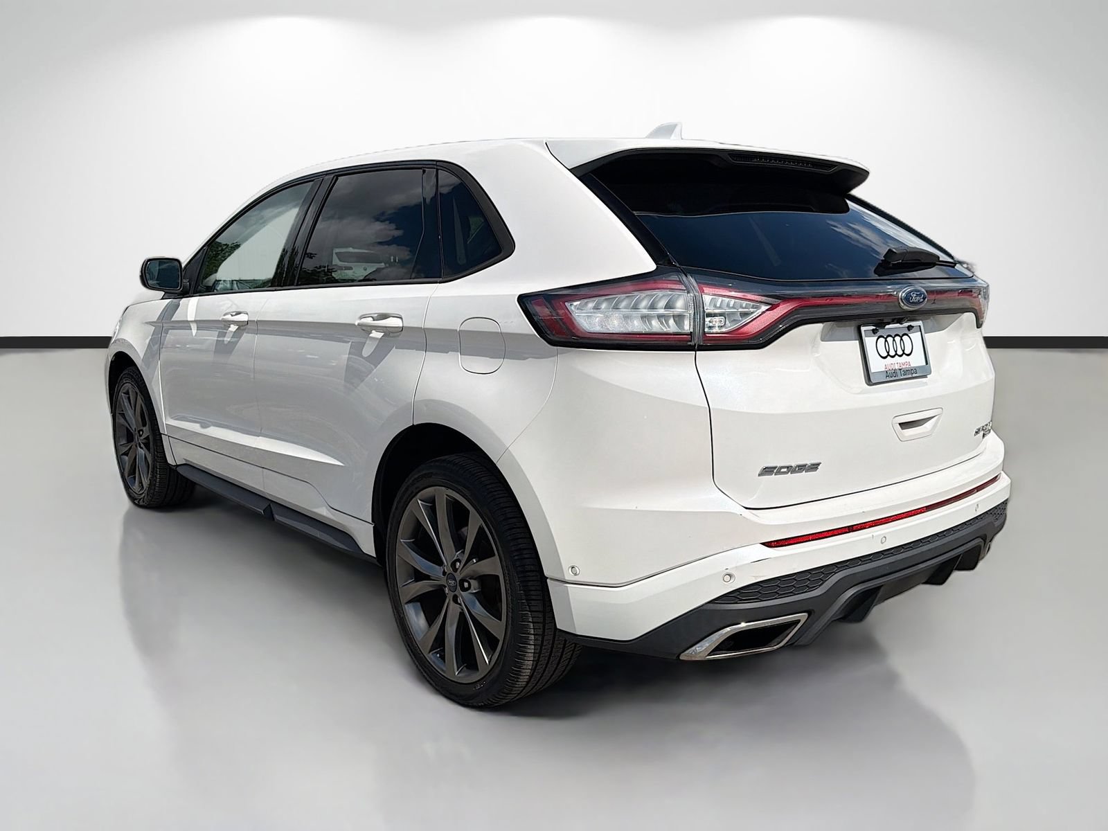 Used 2016 Ford Edge Sport w/ Equipment Group 401A AWD/4WD image 5