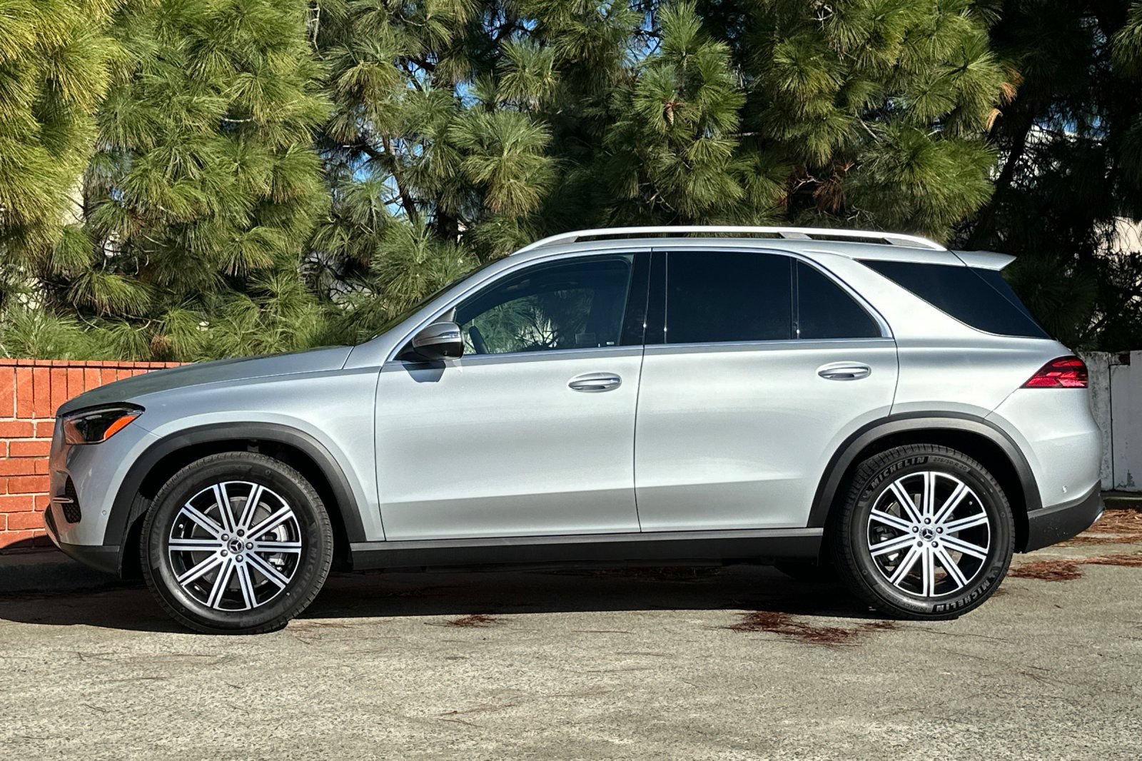 New 2025 Mercedes-Benz GLE 450 4MATIC image 7