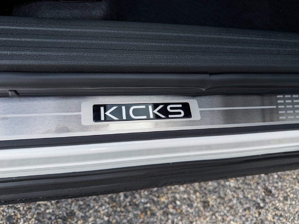 New 2027 Nissan Kicks SV AWD/4WD image 32