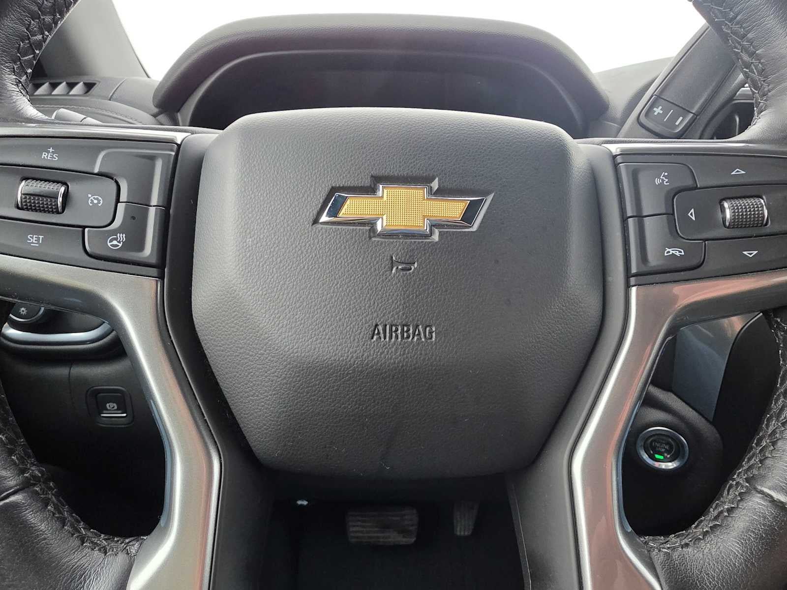 Used 2020 Chevrolet Silverado 1500 LT w/ All-Star Edition AWD/4WD image 24