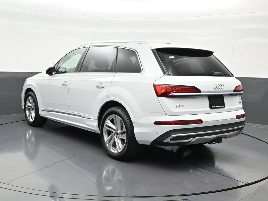 Used 2023 Audi Q7 3.0T Prestige AWD/4WD image 3
