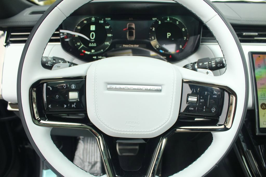 New 2026 Land Rover Range Rover Sport Dynamic SE AWD/4WD image 17