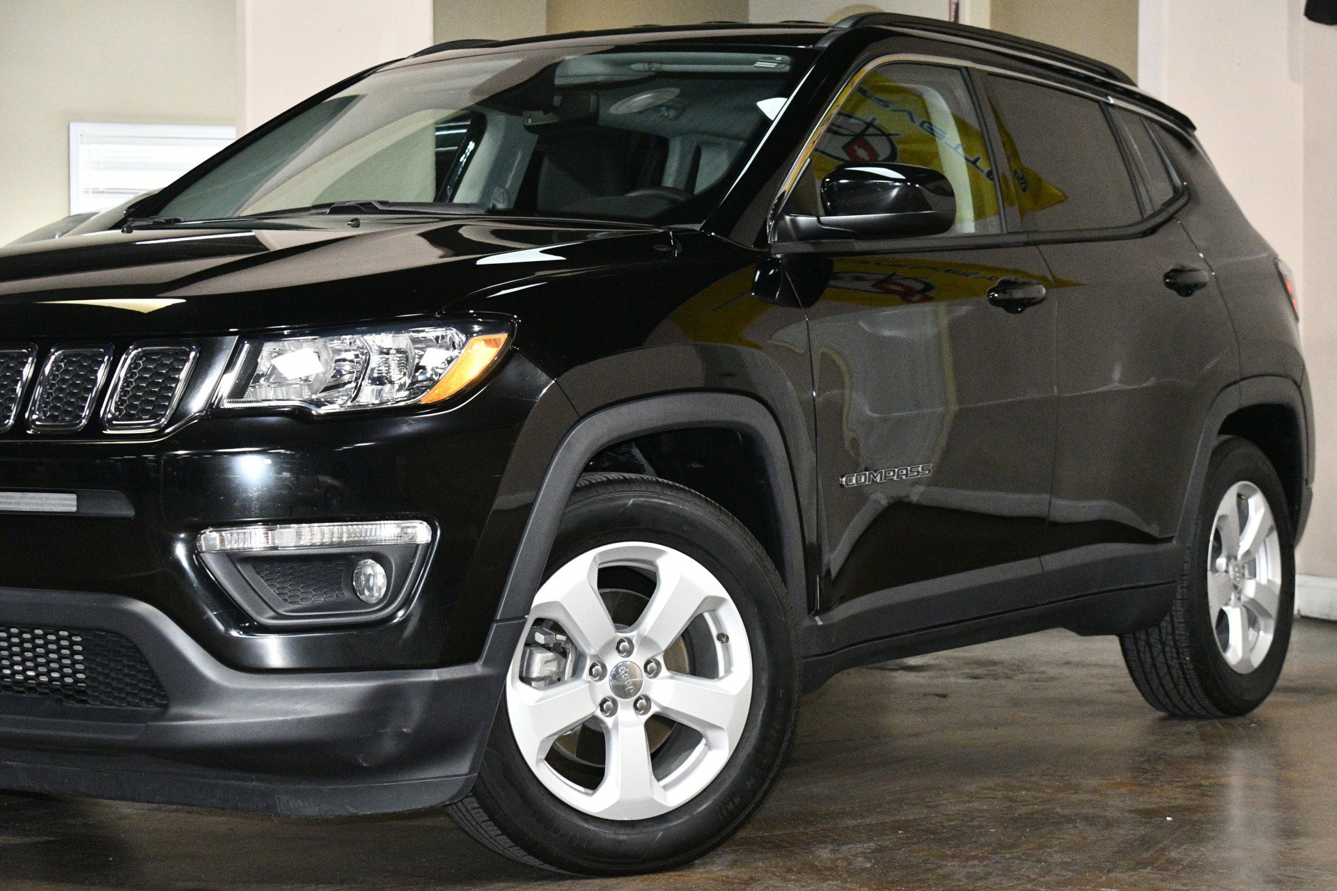 Used 2019 Jeep Compass Latitude w/ Popular Equipment Group image 54