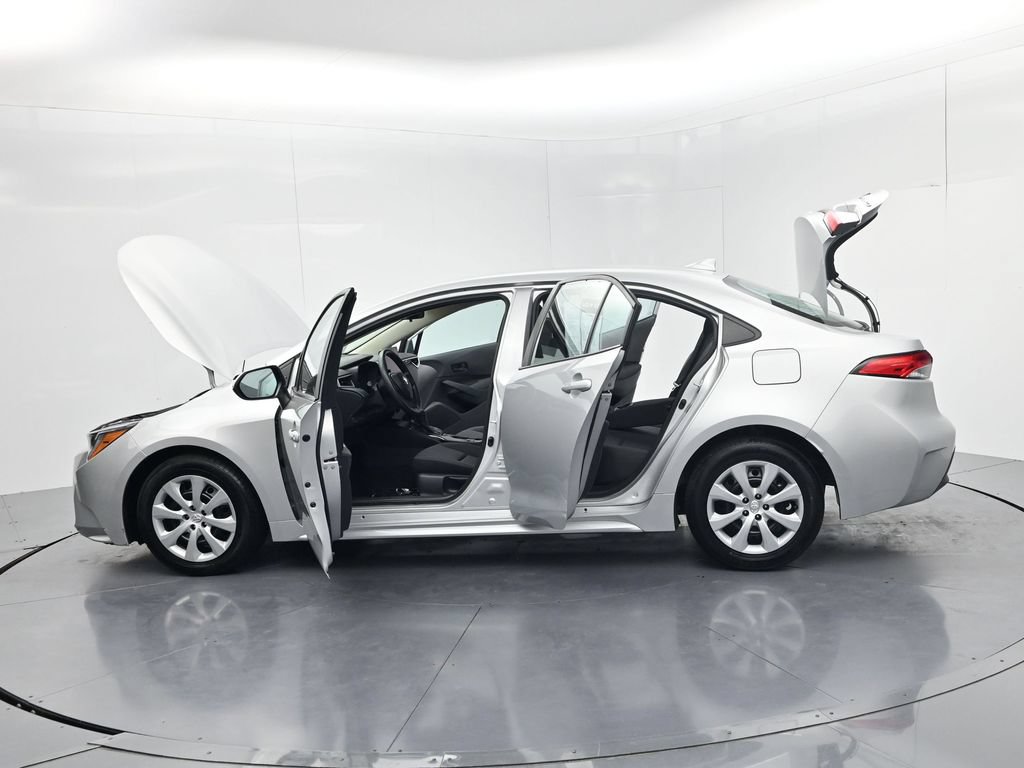 Used 2023 Toyota Corolla LE FWD image 56