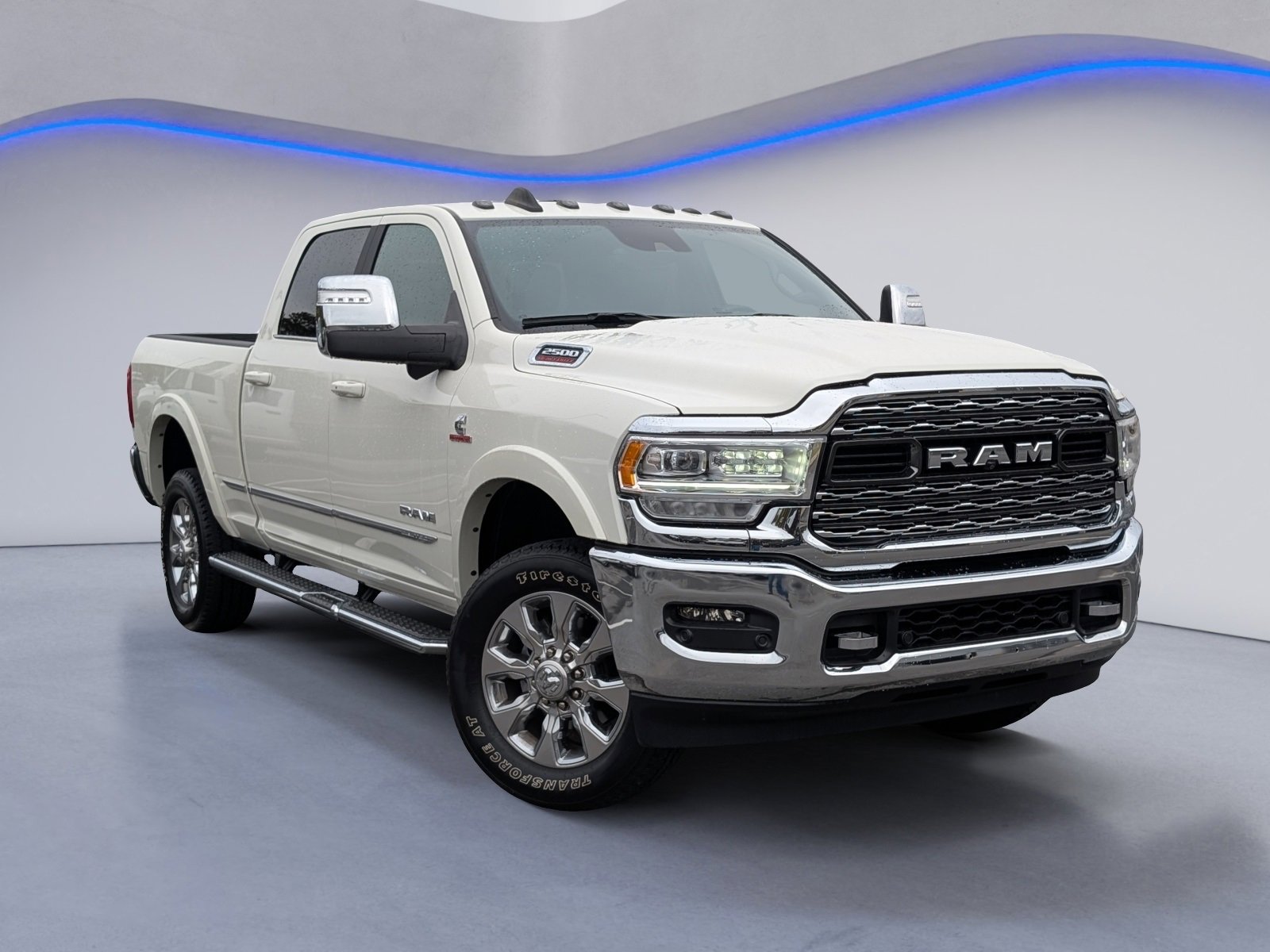 Used 2024 RAM 2500 Limited image 2