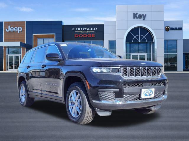 New 2024 Jeep Grand Cherokee L Laredo w/ Trailer Tow Package AWD/4WD image 9