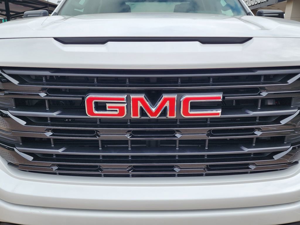New 2026 GMC Sierra 1500 Elevation AWD/4WD image 10