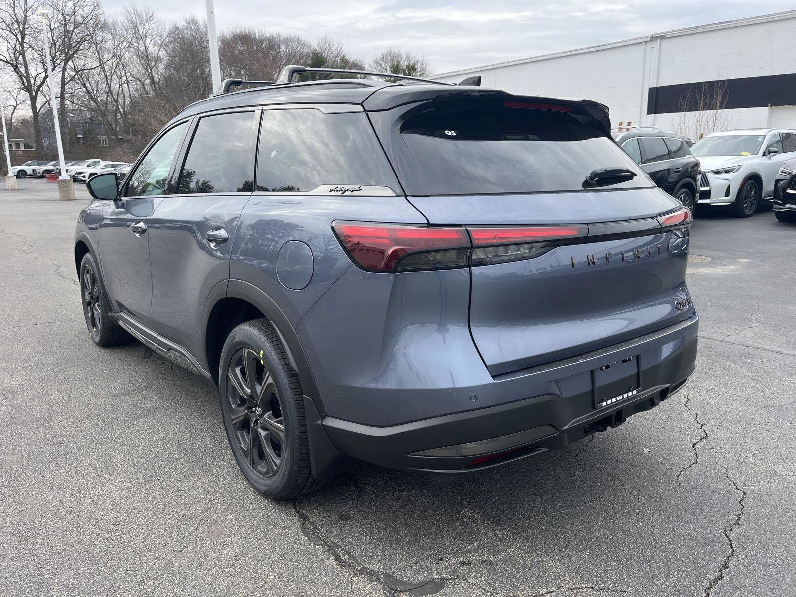 New 2026 INFINITI QX60 Autograph w/ Dark Cargo Package image 5