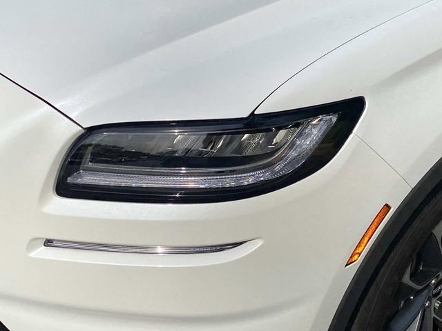 Certified 2023 Lincoln Nautilus Reserve image 5