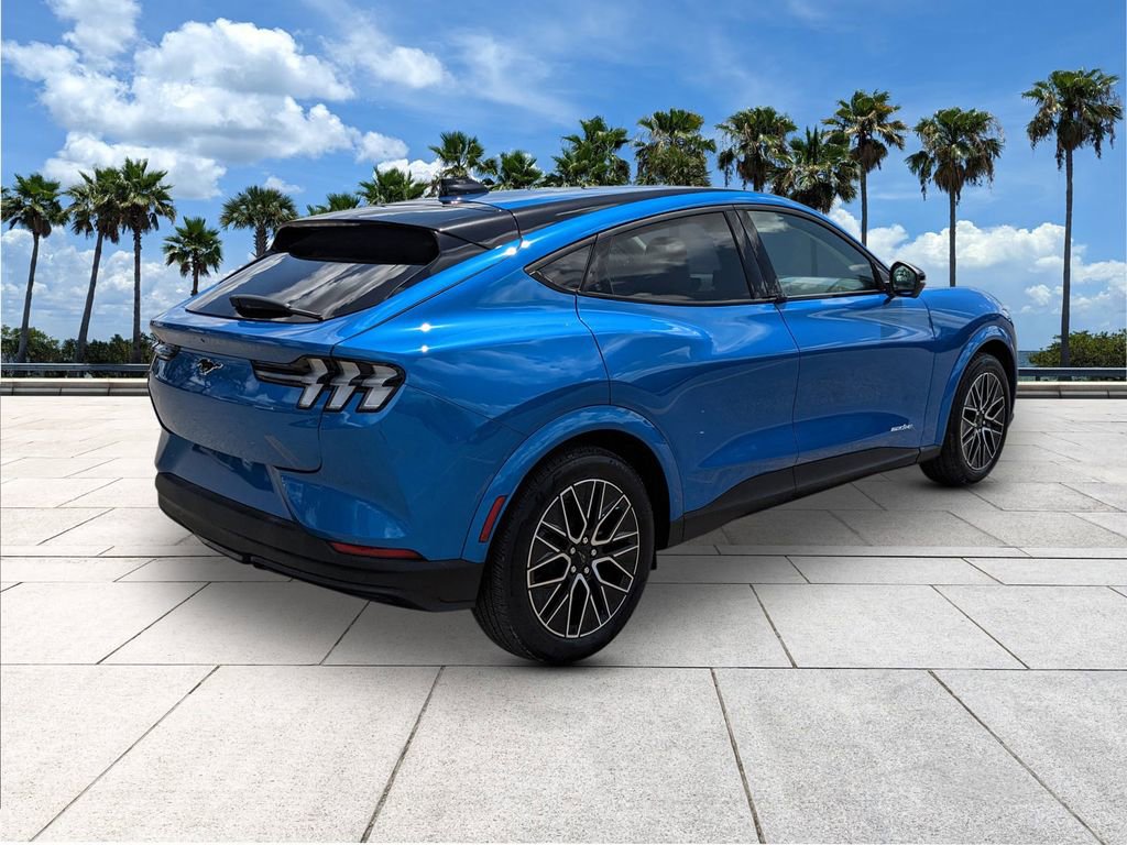 Used 2025 Ford Mustang Mach-E Premium image 8