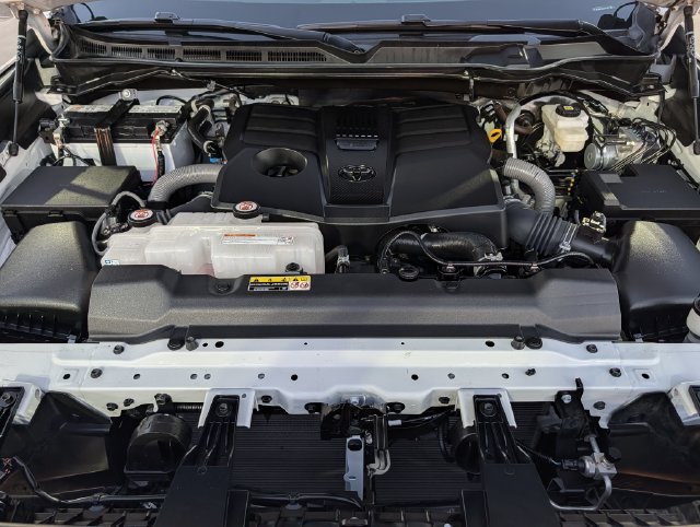 Used 2025 Toyota Tundra SR5 RWD image 38