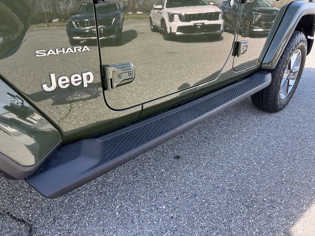 Used 2021 Jeep Wrangler Unlimited Sahara w/ Uconnect 4C Nav & Sound Group image 14