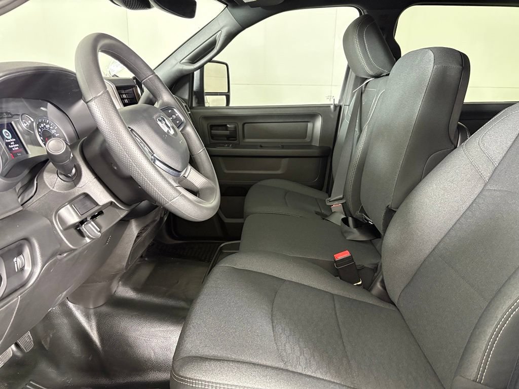 New 2026 RAM 3500 Tradesman AWD/4WD image 21