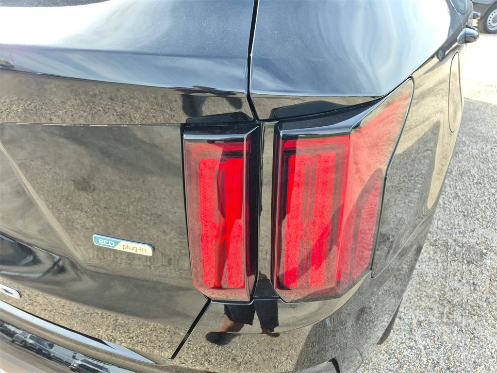 Used 2022 Kia Sorento SX Prestige image 11