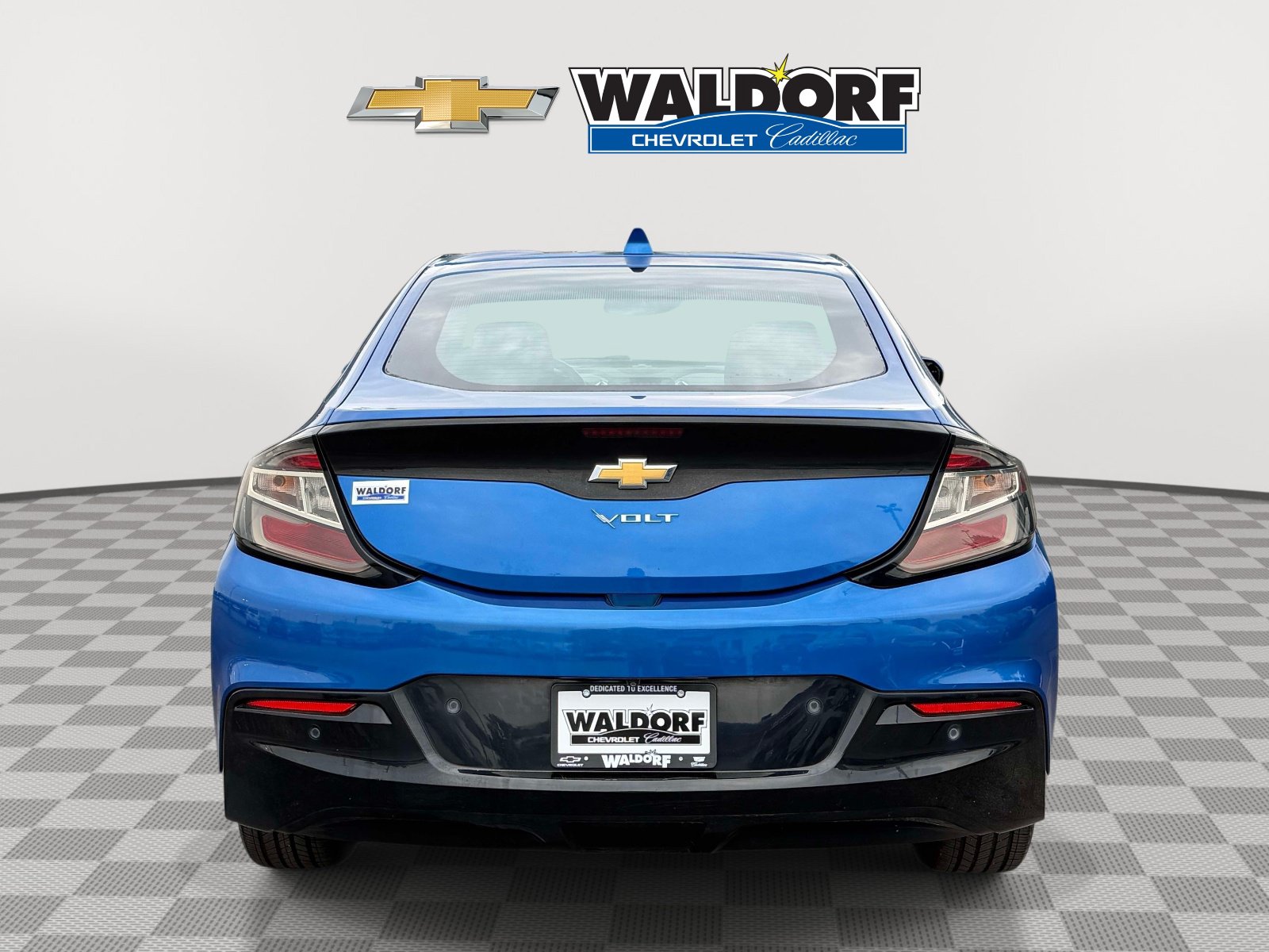 Used 2016 Chevrolet Volt Premier w/ Driver Confidence Package FWD image 3