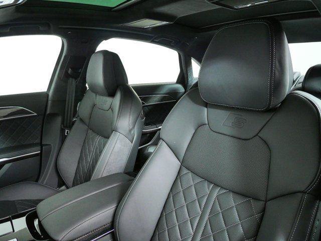 New 2026 Audi S8 AWD/4WD image 5