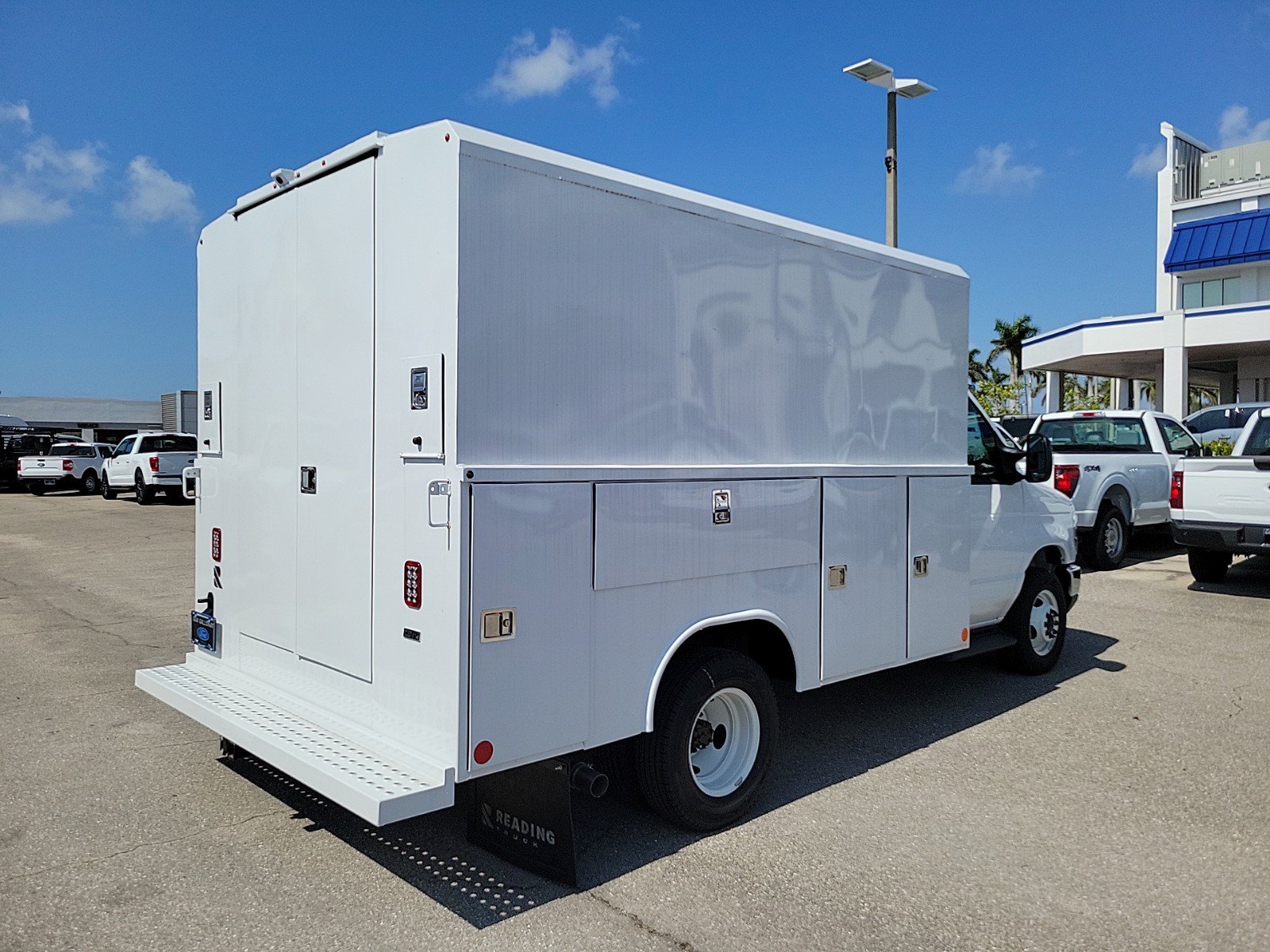 New 2025 Ford E-350 and Econoline 350 Super Duty w/ Power Equipment Group RWD image 4