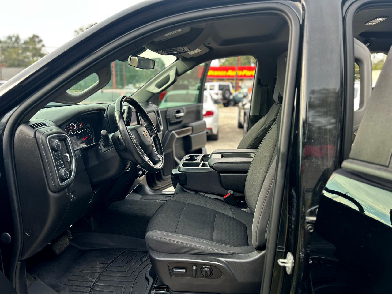 Used 2021 Chevrolet Silverado 1500 LT w/ All Star Edition Plus image 9