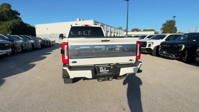 Used 2024 Ford F250 Platinum w/ FX4 Off-Road Package AWD/4WD image 8
