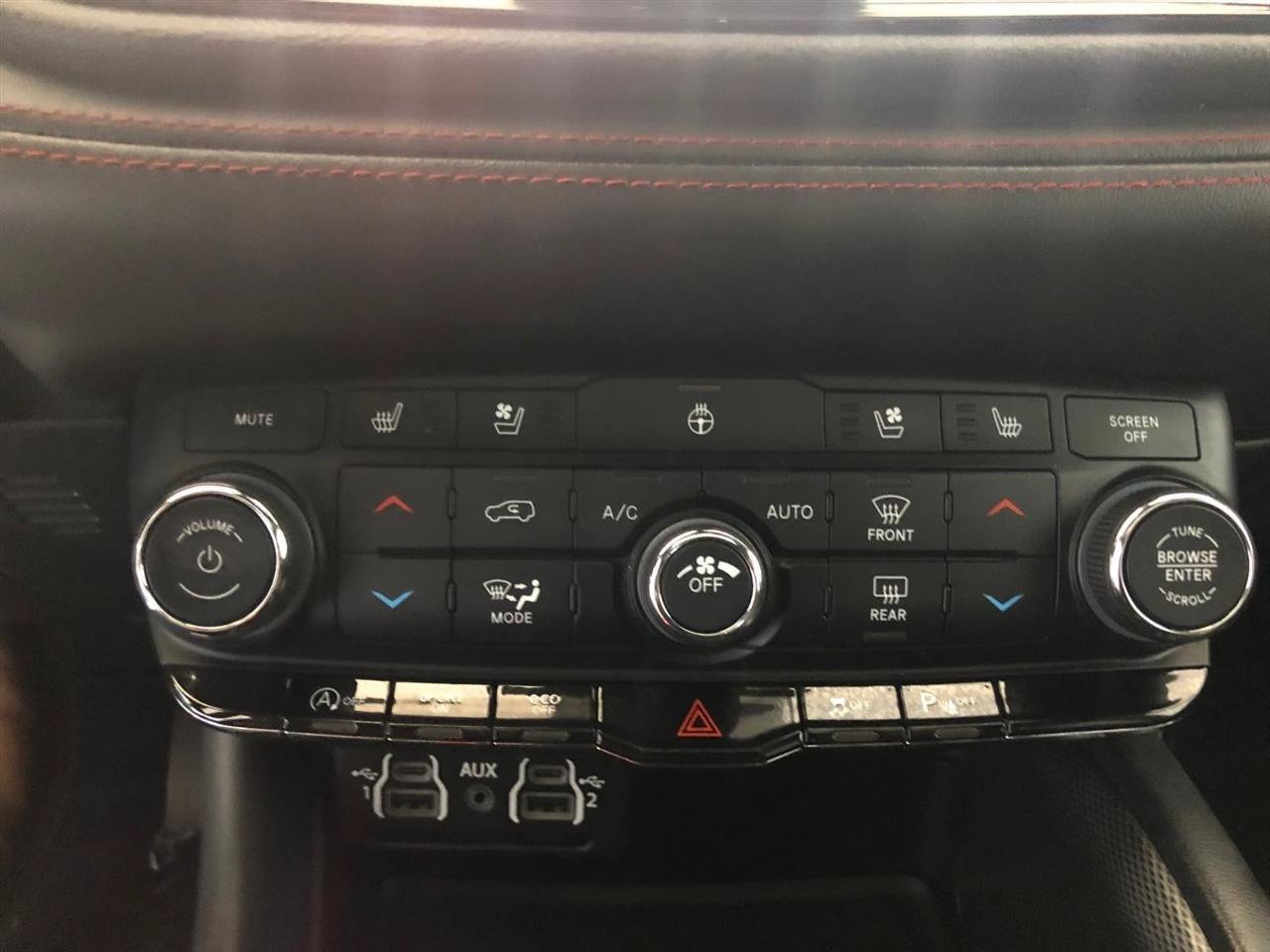 Used 2024 Dodge Durango GT AWD/4WD image 22