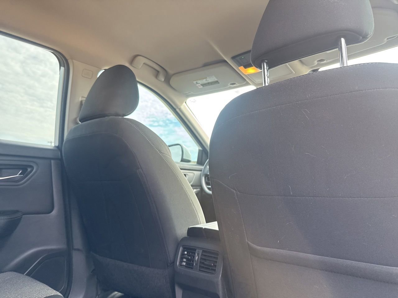 Certified 2024 Nissan Rogue SV FWD image 30