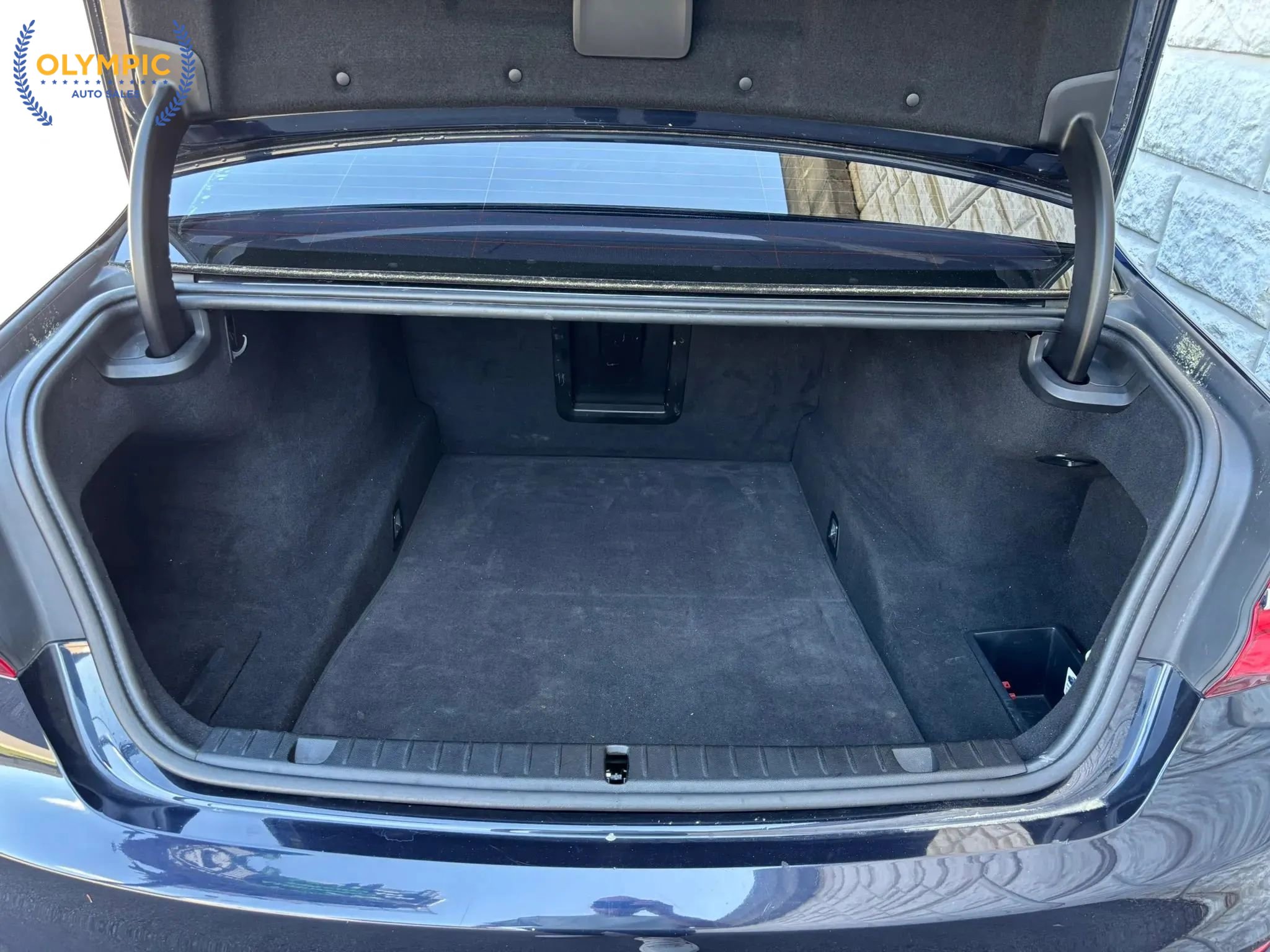 Used 2016 BMW 740i w/ Executive Package 2 image 55