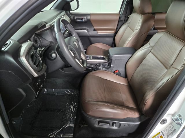 Used 2023 Toyota Tacoma Limited image 13