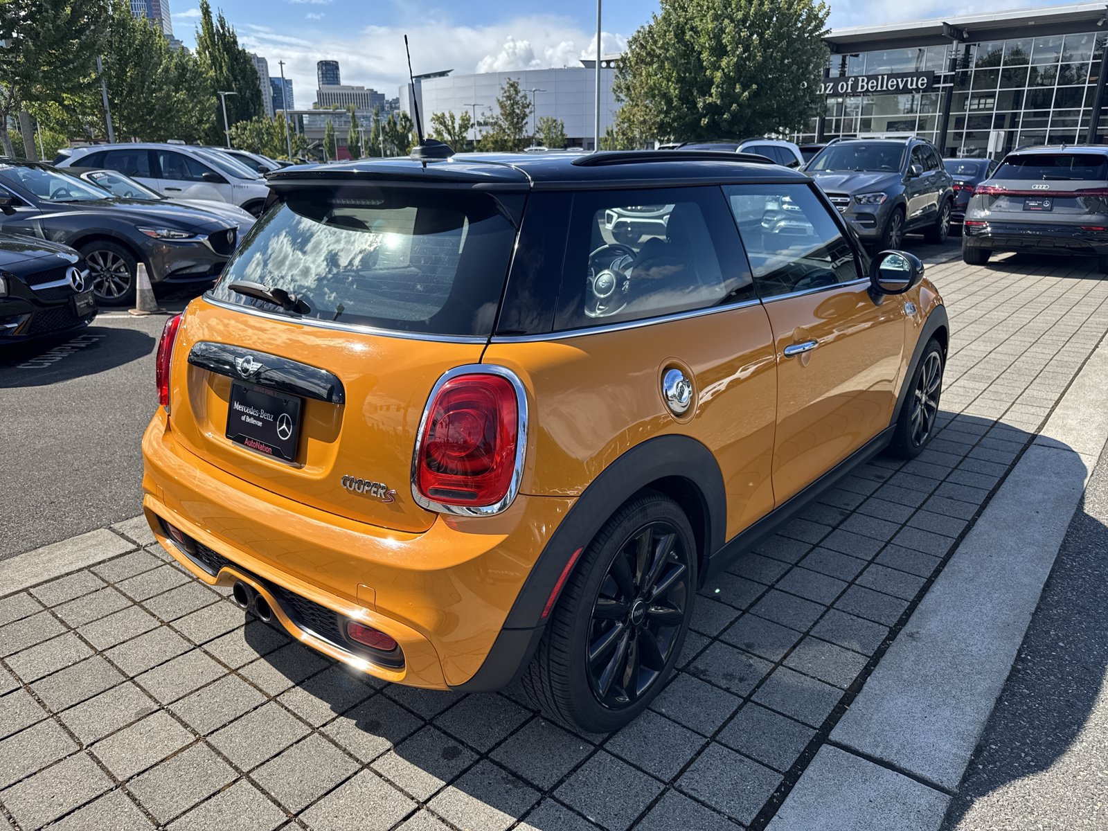 Used 2015 MINI Cooper S FWD image 5