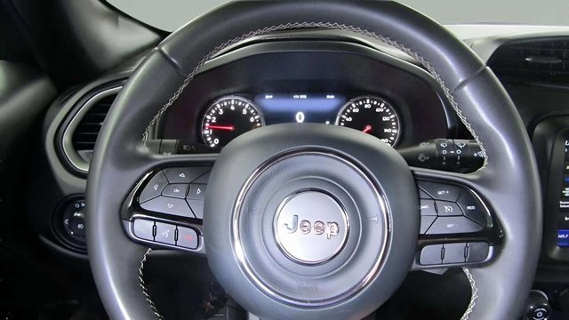 Used 2021 Jeep Renegade Latitude image 11