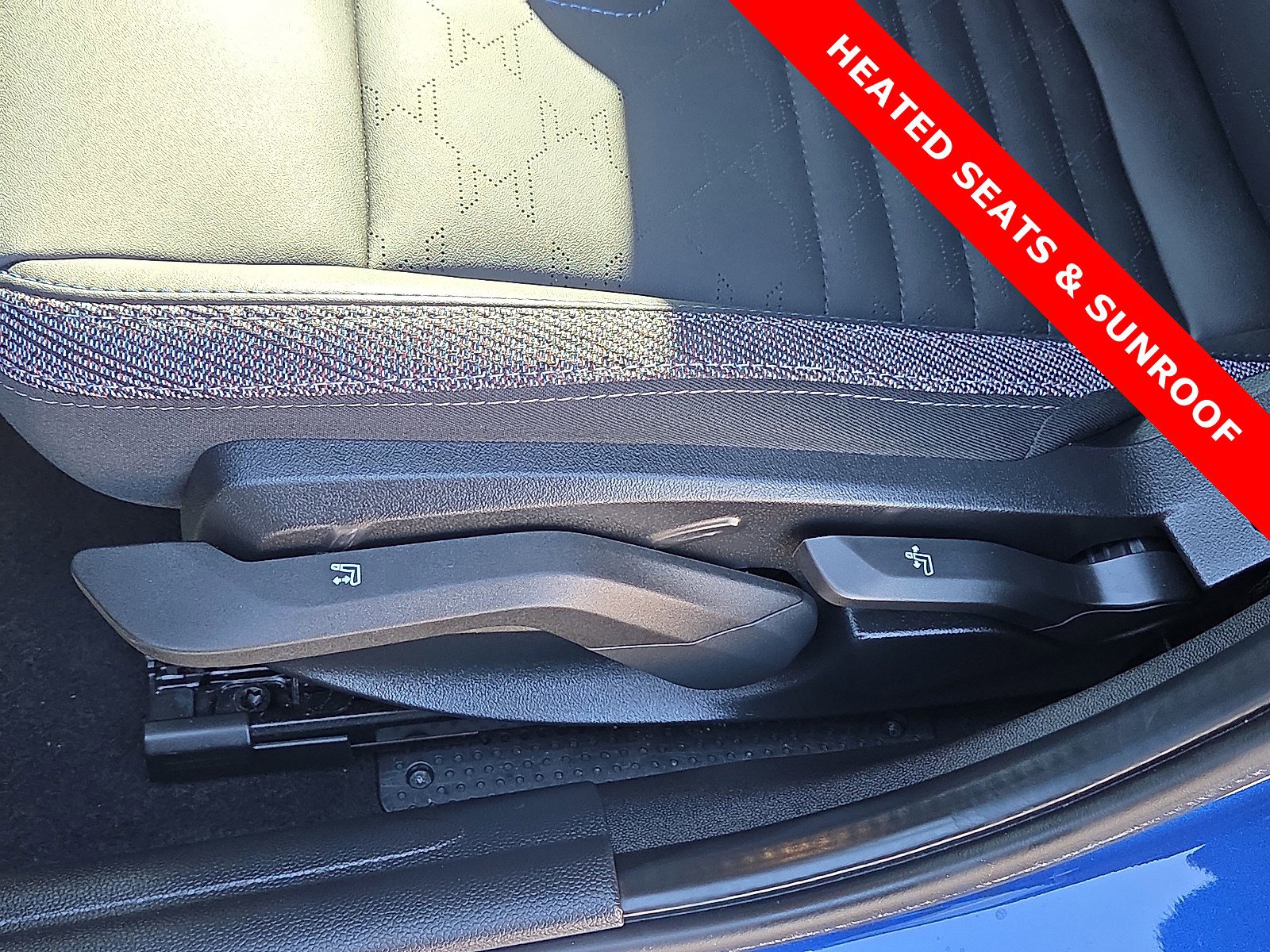 Used 2025 MINI Cooper S image 14