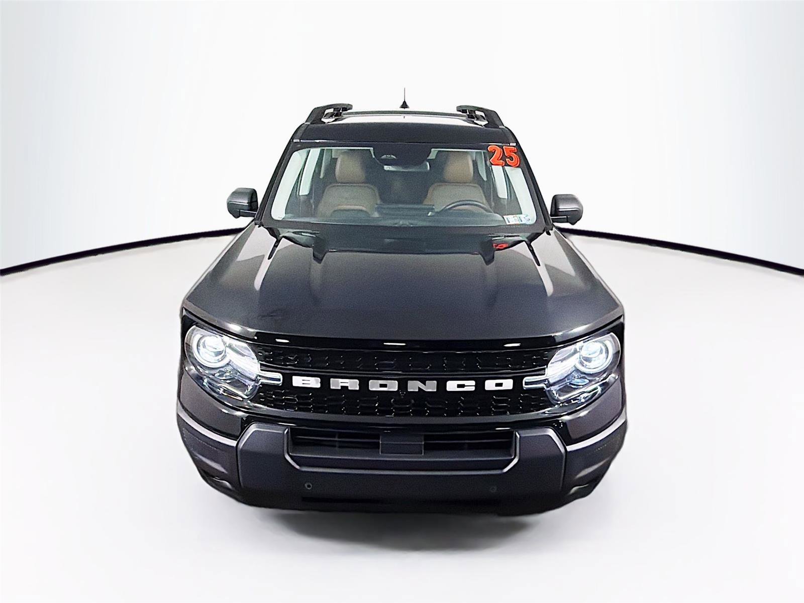 Used 2025 Ford Bronco Sport Outer Banks w/ Outer Banks Tech Package+ AWD/4WD image 13