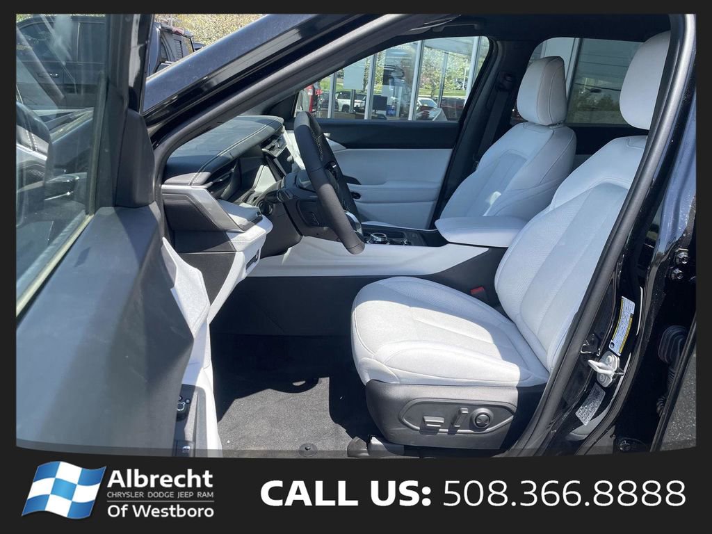New 2026 Jeep Cherokee Laredo AWD/4WD image 10