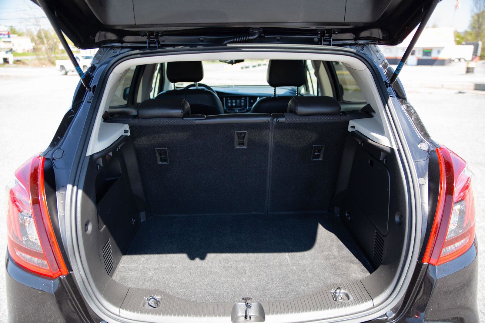 Used 2020 Buick Encore Preferred image 23