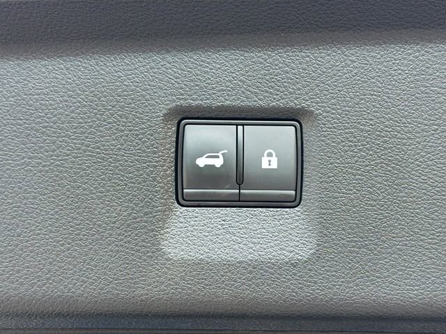 Used 2025 INFINITI QX60 Pure AWD/4WD image 13