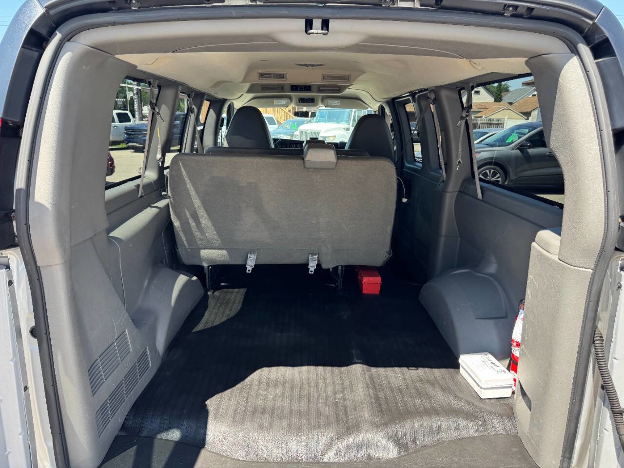 Used 2012 GMC Savana 1500 LS w/ Power Package AWD/4WD image 11