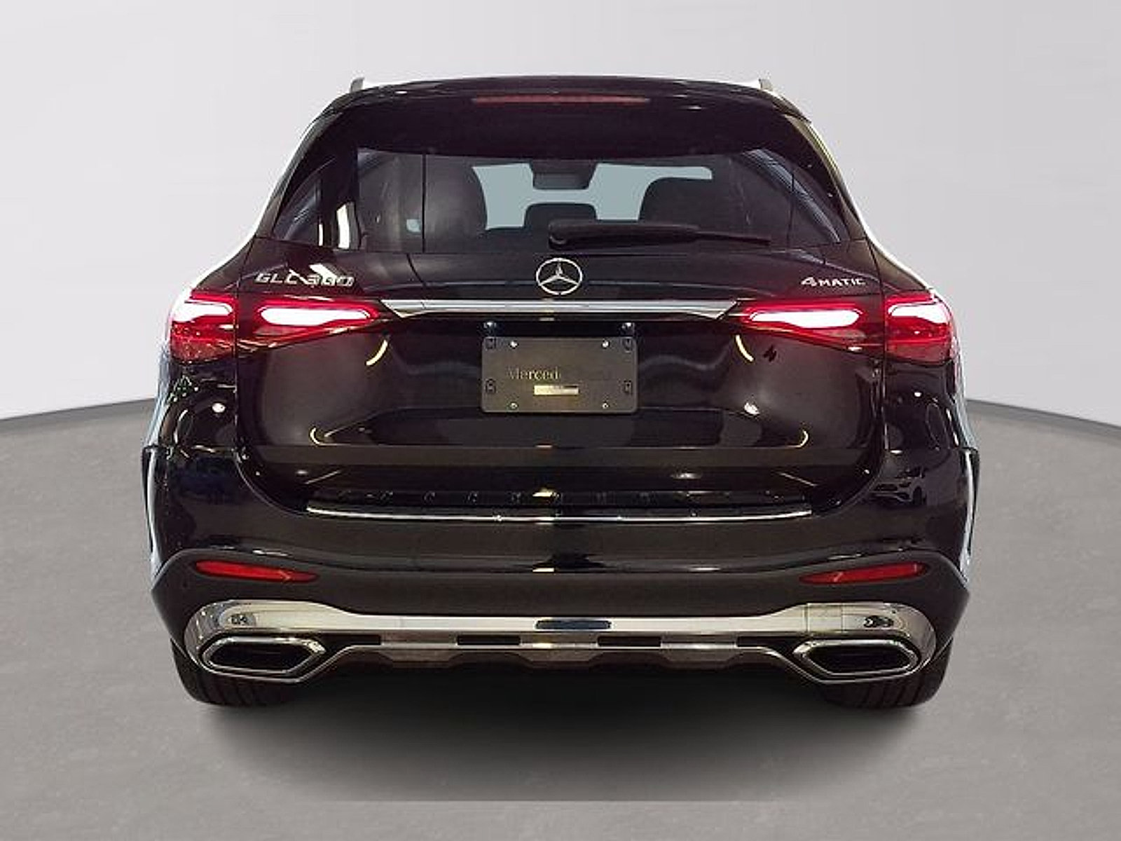 Used 2026 Mercedes-Benz GLC 300 4MATIC image 5